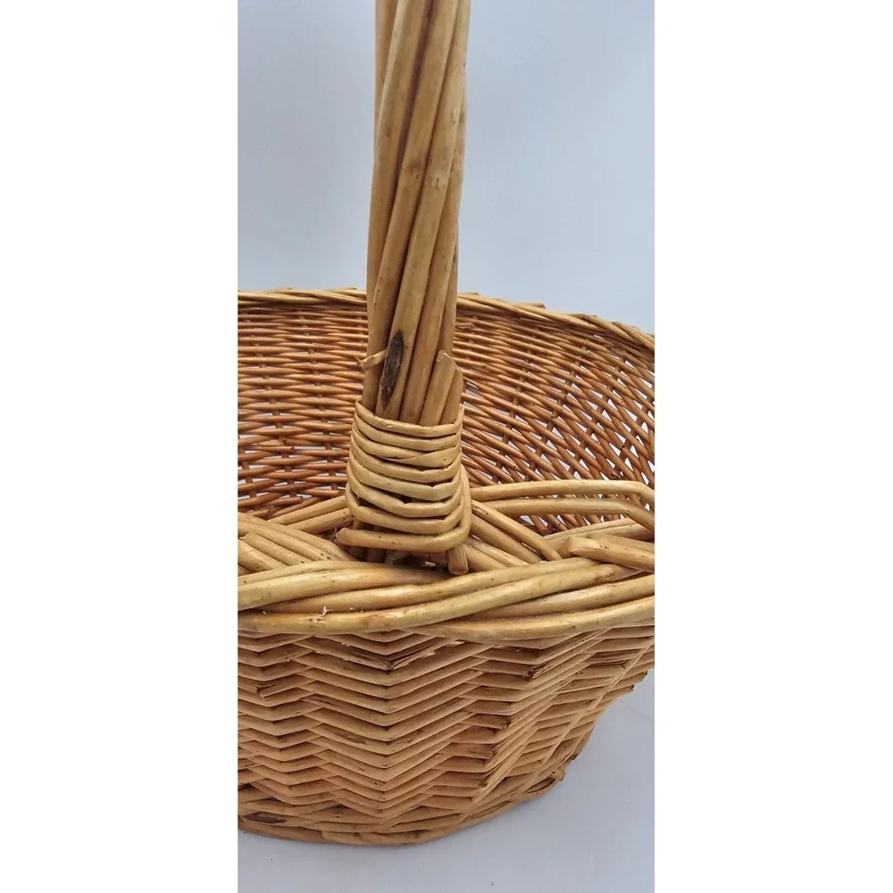 The Unbranded Brand sturdy woven